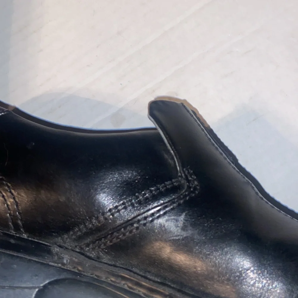 Clarks Escalate black slip on loafers size 10M with original box.